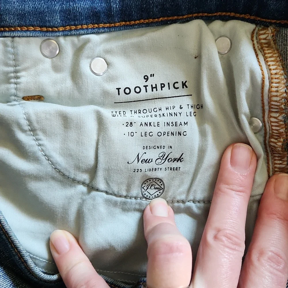 J. Crew 9" High Rise Toothpick Ankle Jean Hartley Distressed Raw Frayed Hem 28 - Picture 6 of 11